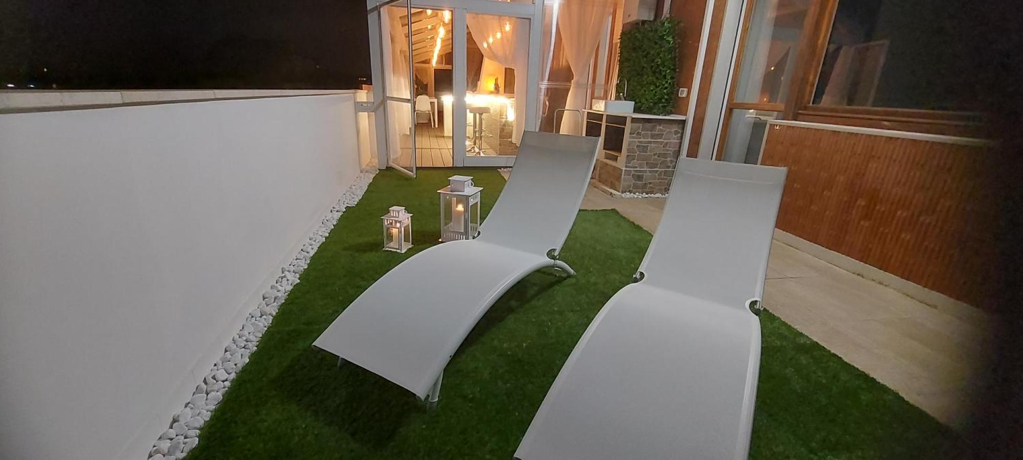 Attico San Michele Apartment เปสการา ภายนอก รูปภาพ