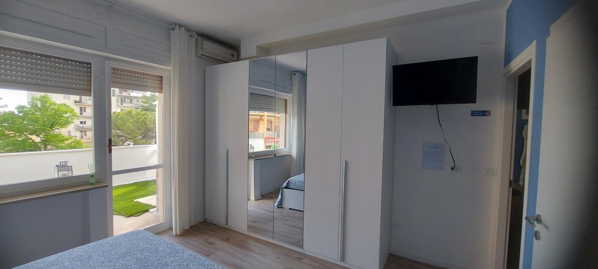 Attico San Michele Apartment เปสการา ภายนอก รูปภาพ